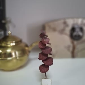 Mini Vaso Branco com ouro líquido