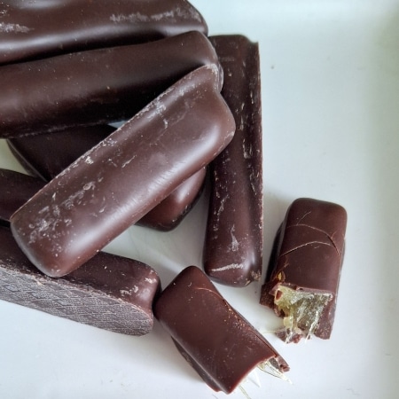 chocolate caramelo de café,barra,com café -