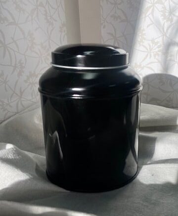 Lata de chá preta 100g